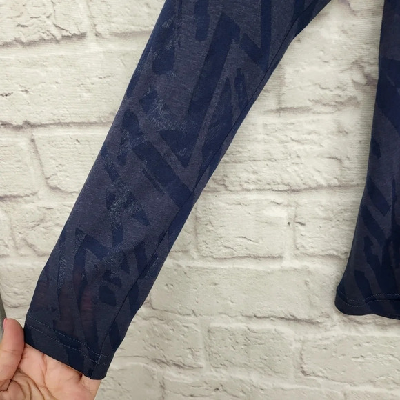 REEBOK Crossfit Burnout Long Sleeve Tee Blue Sz XS - Picture 3 of 12